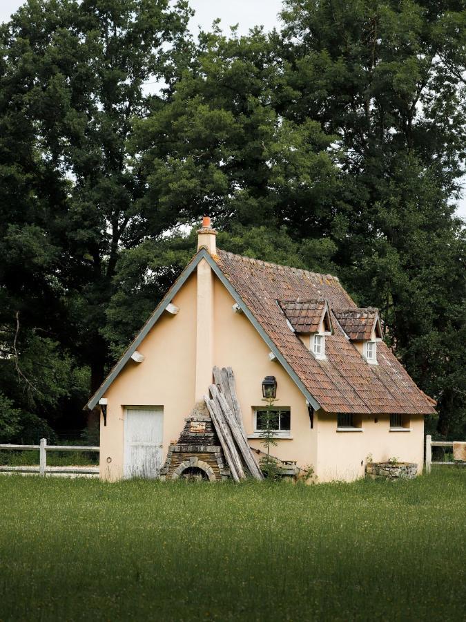Bed and Breakfast Le Moulin Bleu Saint Cyr-sous-Dourdan Esterno foto