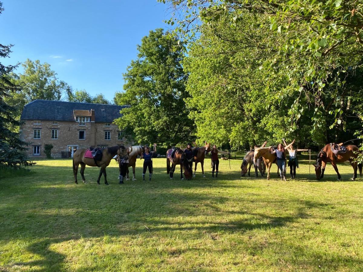Bed and Breakfast Le Moulin Bleu Saint Cyr-sous-Dourdan Esterno foto
